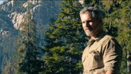 Eric Bana as Kyle Turner | Image Via: Warner Bros Television